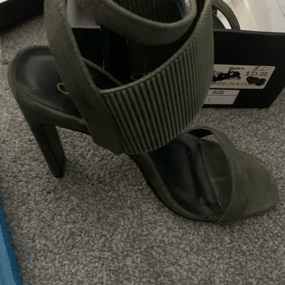 miss lola green heels